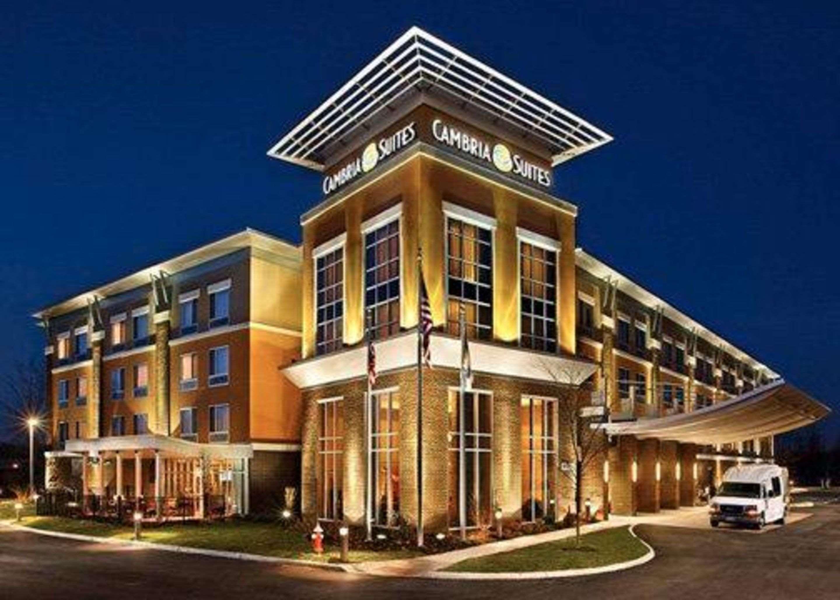 Cambria - Polaris Hotel