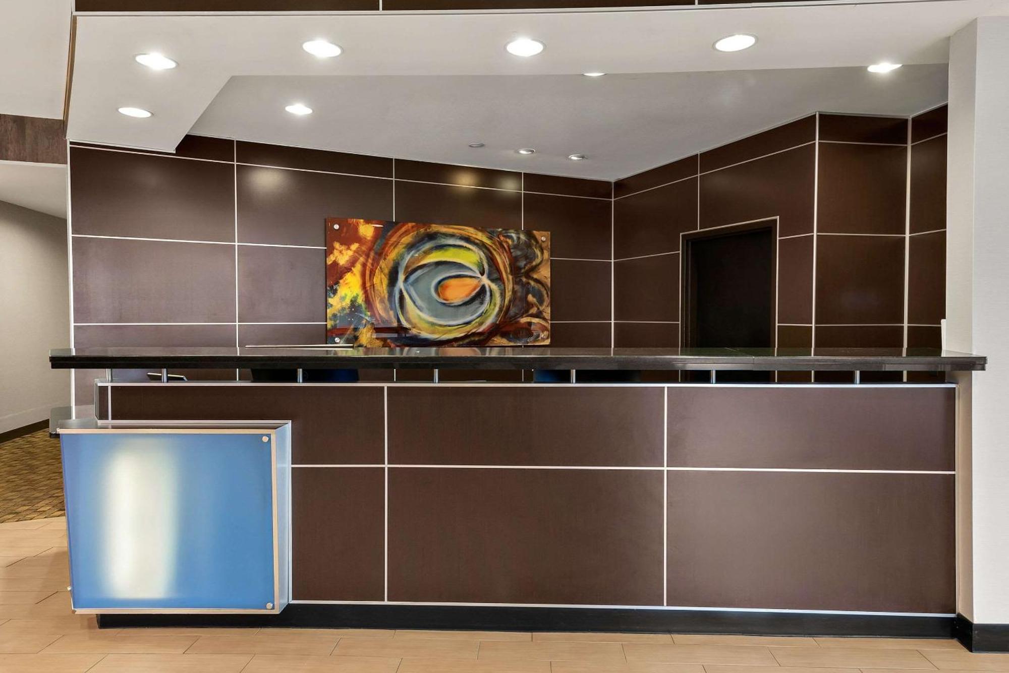 Hotel Cambria - Polaris