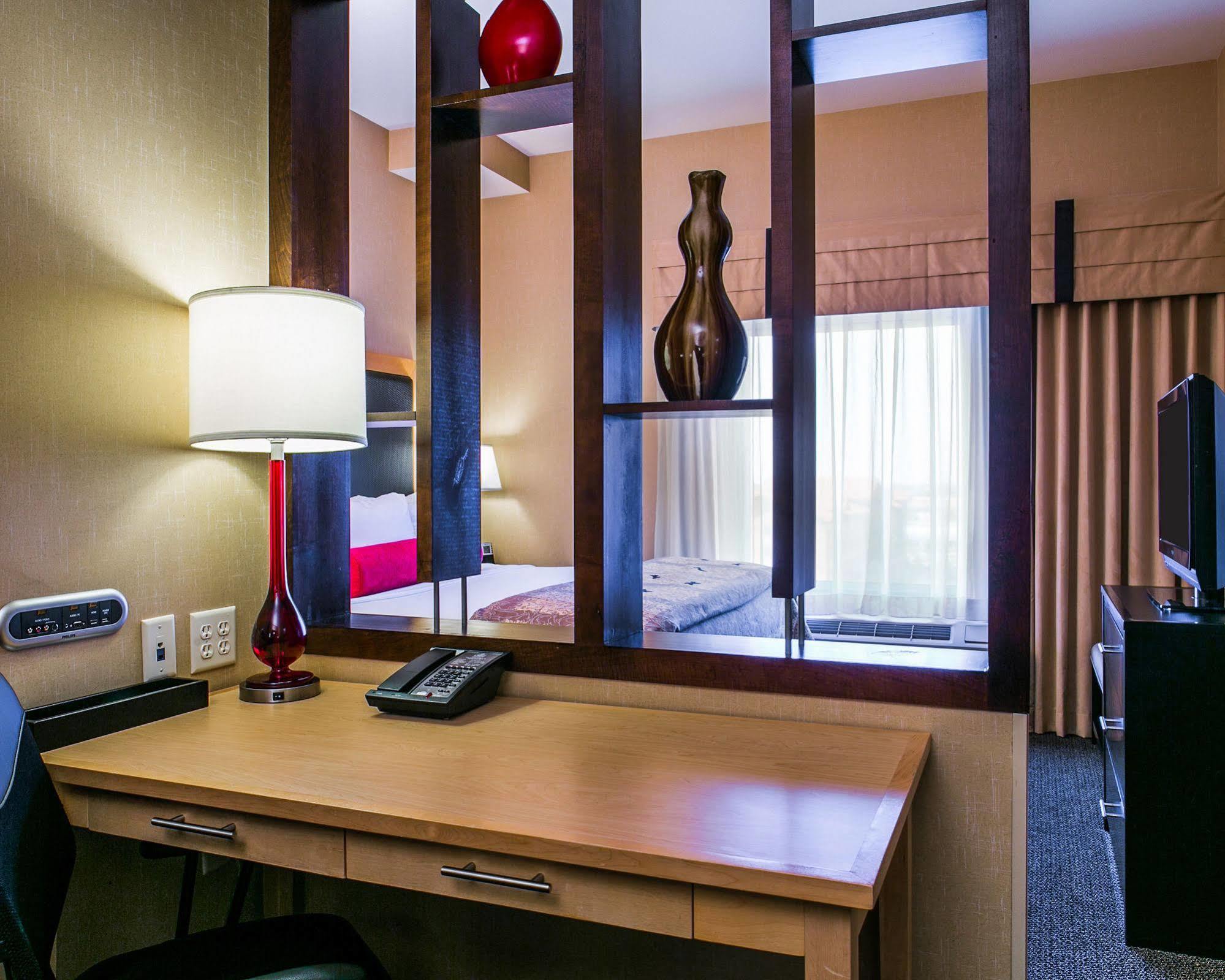 Cambria - Polaris Columbus