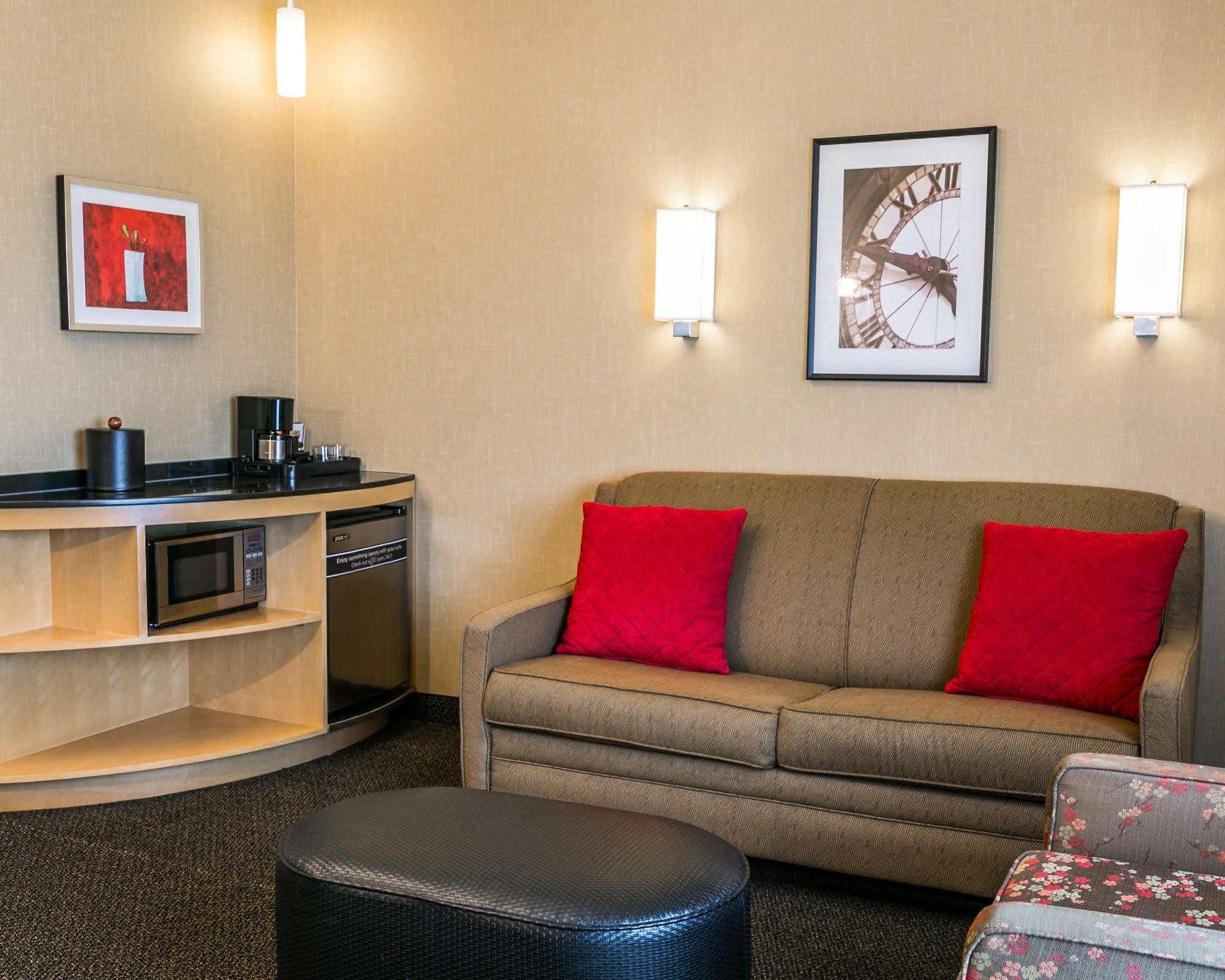Cambria - Polaris Hotel 3*