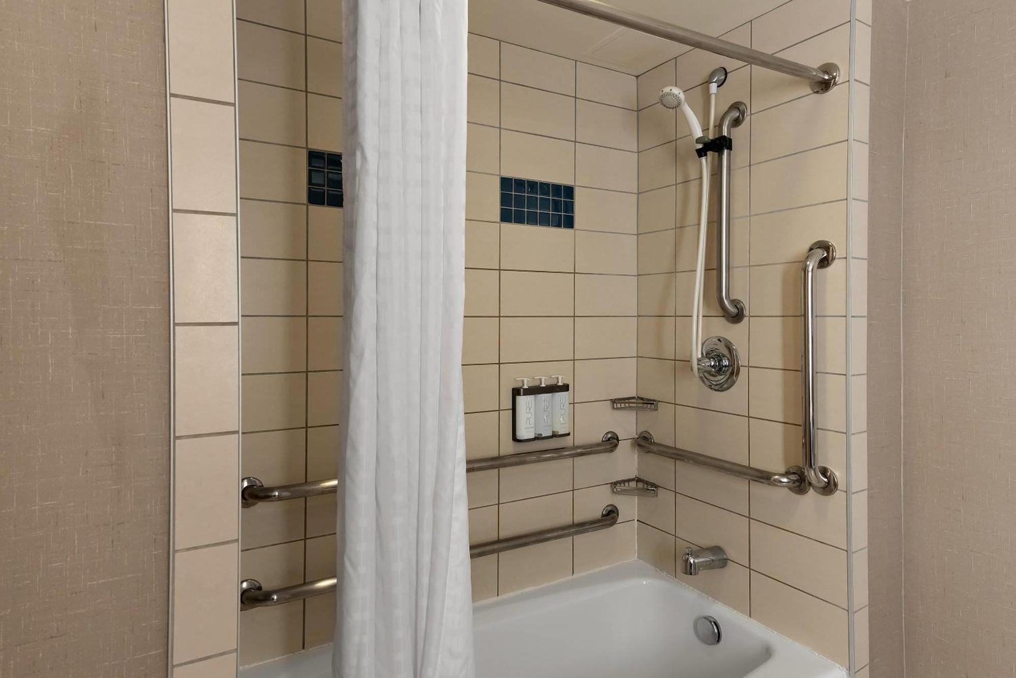 Cambria - Polaris Hotel Columbus